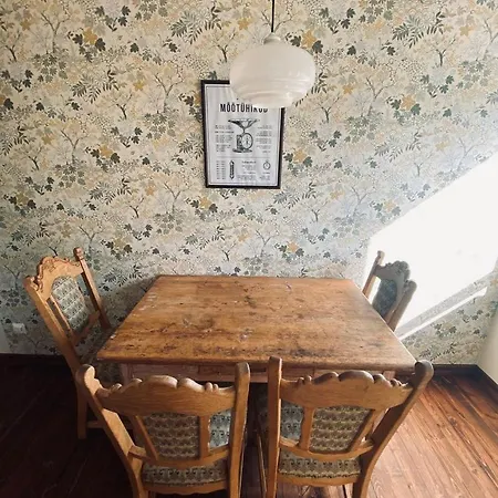 Antique Suburban *