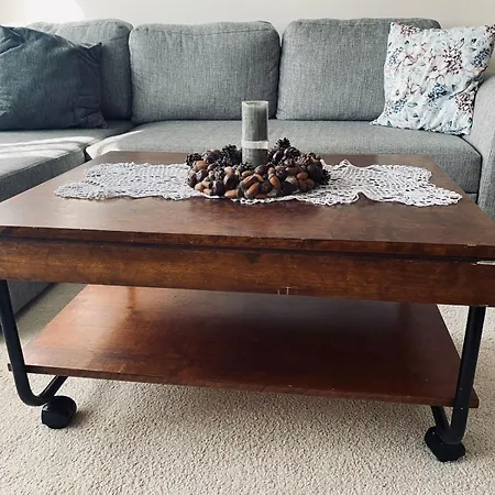 Apartment Antique Suburban Turi